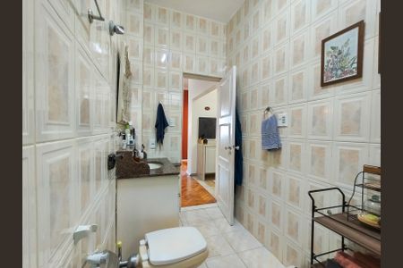 Apartamento à venda com 90m², 3 quartos e sem vagaBanheiro Social