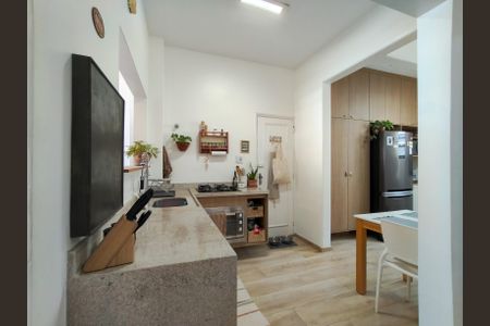 Apartamento à venda com 90m², 3 quartos e sem vagaCozinha