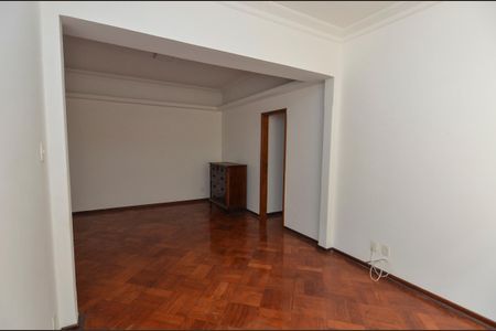 Apartamento para alugar com 100m², 3 quartos e 1 vaga Apartamento para alugar com 100m², 3 quartos e 1 vagaSala