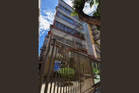 Apartamento para alugar com 100m², 3 quartos e 1 vaga Apartamento para alugar com 100m², 3 quartos e 1 vagaFachada