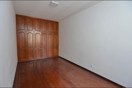 Apartamento para alugar com 100m², 3 quartos e 1 vaga Apartamento para alugar com 100m², 3 quartos e 1 vagaQuarto 2