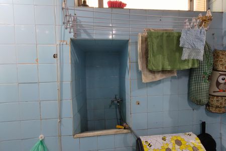 Apartamento à venda com 136m², 2 quartos e 1 vagaÁrea de Serviço