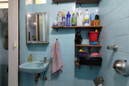 Apartamento à venda com 136m², 2 quartos e 1 vagaBanheiro de serviço