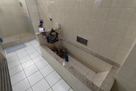 Apartamento à venda com 136m², 2 quartos e 1 vagaBanheiro