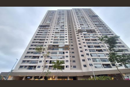 Apartamento para alugar com 55m², 2 quartos e 1 vaga Apartamento para alugar com 55m², 2 quartos e 1 vagaFachada