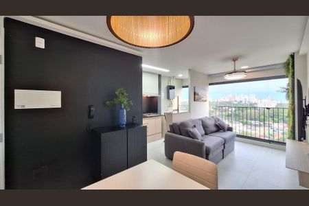 Sala de apartamento para alugar com 2 quartos, 55m² em Vila Anastácio, São Paulo