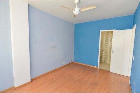 Apartamento para alugar com 115m², 3 quartos e 1 vaga Apartamento para alugar com 115m², 3 quartos e 1 vagaSuíte