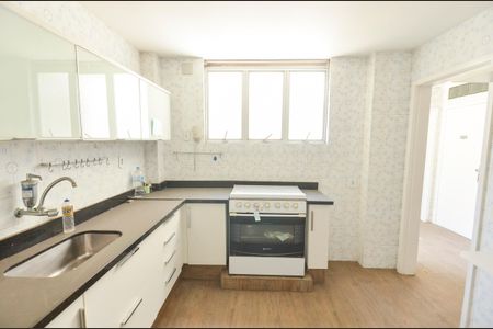 Apartamento para alugar com 115m², 3 quartos e 1 vaga Apartamento para alugar com 115m², 3 quartos e 1 vagaCozinha