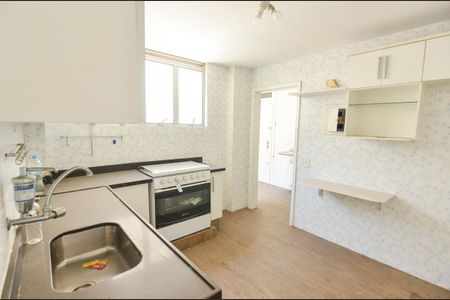 Apartamento para alugar com 115m², 3 quartos e 1 vaga Apartamento para alugar com 115m², 3 quartos e 1 vagaCozinha