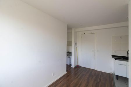 Apartamento para alugar com 33m², 2 quartos e sem vaga Apartamento para alugar com 33m², 2 quartos e sem vagaSala e Cozinha