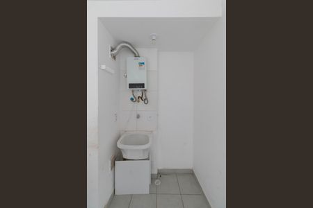 Apartamento para alugar com 33m², 2 quartos e sem vaga Apartamento para alugar com 33m², 2 quartos e sem vagaCozinha e Área de Serviço