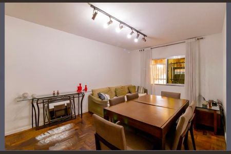 Casa para alugar com 185m², 3 quartos e 2 vagas Casa para alugar com 185m², 3 quartos e 2 vagasSala