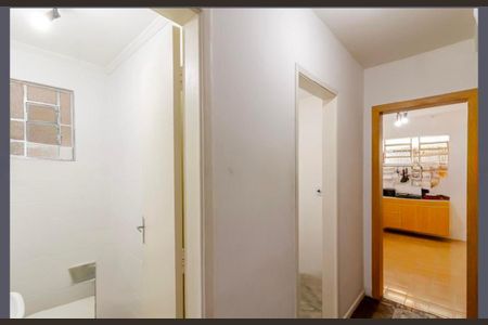 Casa para alugar com 185m², 3 quartos e 2 vagas Casa para alugar com 185m², 3 quartos e 2 vagasCorredor