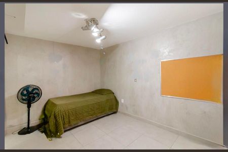 Casa para alugar com 185m², 3 quartos e 2 vagas Casa para alugar com 185m², 3 quartos e 2 vagasQuarto