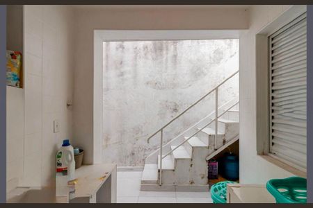 Casa para alugar com 185m², 3 quartos e 2 vagas Casa para alugar com 185m², 3 quartos e 2 vagasÁrea de serviço