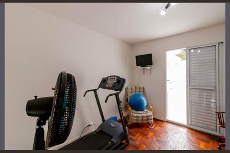 Casa para alugar com 185m², 3 quartos e 2 vagas Casa para alugar com 185m², 3 quartos e 2 vagasQuarto