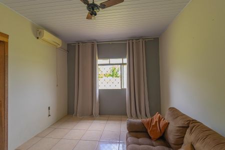 Sala de casa à venda com 3 quartos, 200m² em Mato Grande, Canoas