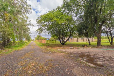 Casa à venda com 200m², 3 quartos e 2 vagas Casa à venda com 200m², 3 quartos e 2 vagasVista da Rua