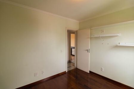 Apartamento para alugar com 121m², 3 quartos e 1 vagaQuarto 2