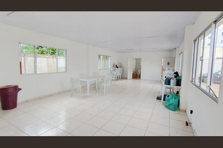 Apartamento para alugar com 50m², 2 quartos e 1 vagaÁrea comum - Salão de festas