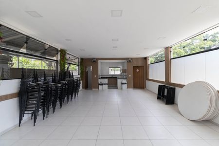 Apartamento para alugar com 62m², 3 quartos e 1 vaga Apartamento para alugar com 62m², 3 quartos e 1 vagaÁrea Comum - Salão de Festas
