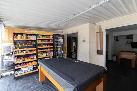 Apartamento para alugar com 62m², 3 quartos e 1 vaga Apartamento para alugar com 62m², 3 quartos e 1 vagaÁrea Comum - Conveniência e Sala de Jogos