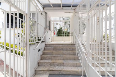 Apartamento para alugar com 62m², 3 quartos e 1 vaga Apartamento para alugar com 62m², 3 quartos e 1 vagaÁrea Comum - Entrada