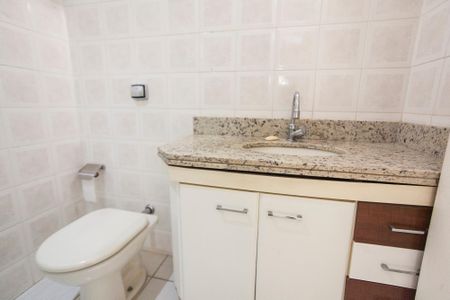 Apartamento para alugar com 193m², 3 quartos e 3 vagasBanheiro da Suite