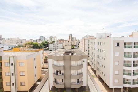 Apartamento para alugar com 193m², 3 quartos e 3 vagasVista da Varanda da Suite
