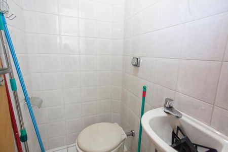 Apartamento para alugar com 193m², 3 quartos e 3 vagasBanheiro de Serviço