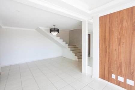 Apartamento para alugar com 193m², 3 quartos e 3 vagasSala