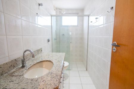 Apartamento para alugar com 193m², 3 quartos e 3 vagasBanheiro Social 1