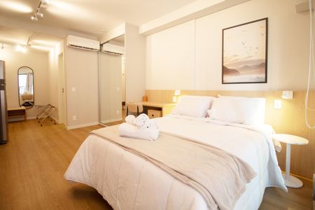 Studio à venda com 32m², 1 quarto e sem vaga