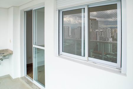 Apartamento à venda com 60m², 2 quartos e 1 vagaVaranda