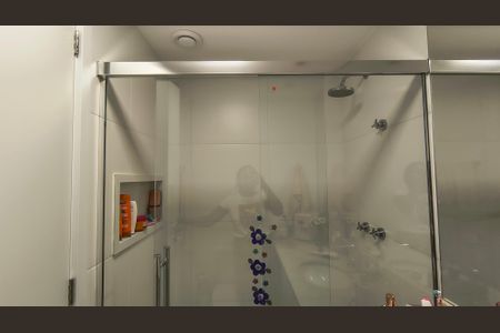 Apartamento à venda com 174m², 3 quartos e 2 vagasBanheiro da Suíte 2