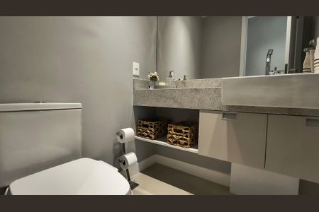 Lavabo  de apartamento à venda com 3 quartos, 174m² em Barra da Tijuca, Rio de Janeiro