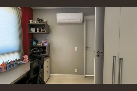 Apartamento à venda com 174m², 3 quartos e 2 vagasSuíte 3