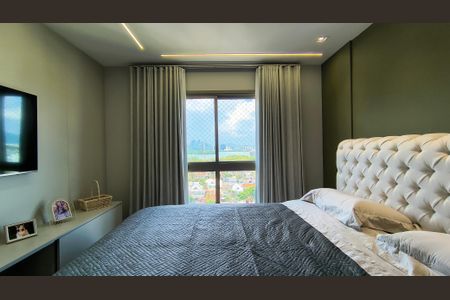 Apartamento à venda com 174m², 3 quartos e 2 vagasSuíte 1