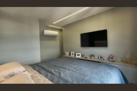 Apartamento à venda com 174m², 3 quartos e 2 vagasSuíte 1
