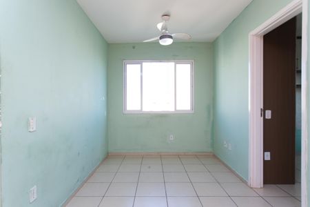 Sala de apartamento para alugar com 2 quartos, 49m² em Jardim Guaianazes, São Paulo