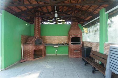 Apartamento para alugar com 49m², 2 quartos e sem vagaÁrea comum - Churrasqueira