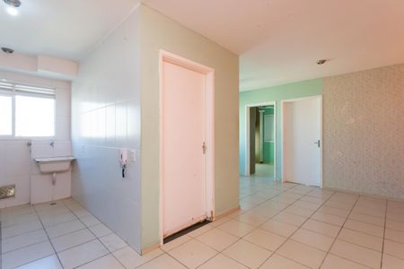 Sala de apartamento para alugar com 2 quartos, 49m² em Jardim Guaianazes, São Paulo