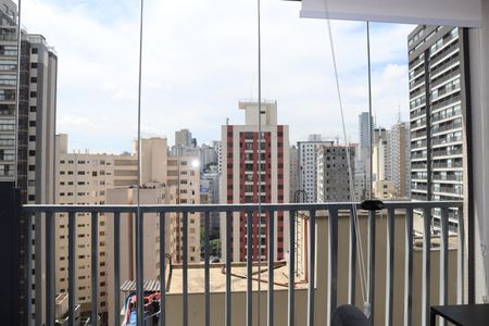 Varanda de kitnet/studio para alugar com 1 quarto, 24m² em Consolação, São Paulo