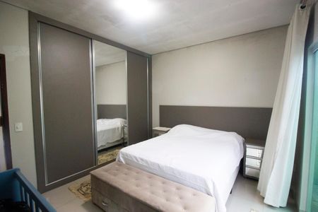 Casa de Condomínio para alugar com 4 quartos, 900m² em  Recanto das Emas, Brasília