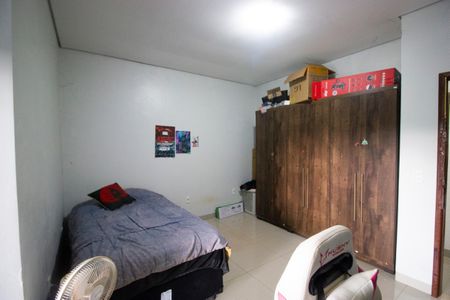 Casa de Condomínio para alugar com 4 quartos, 900m² em  Recanto das Emas, Brasília