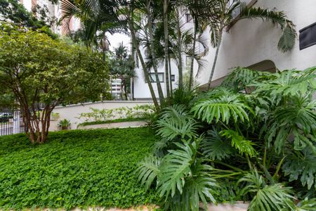 Apartamento à venda com 139m², 3 quartos e 1 vaga Apartamento à venda com 139m², 3 quartos e 1 vagaÁrea comum