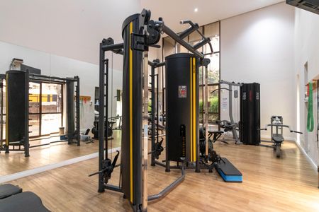 Apartamento à venda com 70m², 2 quartos e 2 vagas Apartamento à venda com 70m², 2 quartos e 2 vagasÁrea comum - Academia