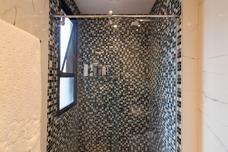 Apartamento à venda com 70m², 2 quartos e 2 vagas Apartamento à venda com 70m², 2 quartos e 2 vagasBanheiro