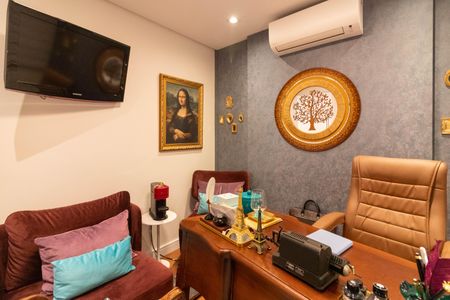 Apartamento à venda com 70m², 2 quartos e 2 vagas Apartamento à venda com 70m², 2 quartos e 2 vagasEscritório - Piso Superior