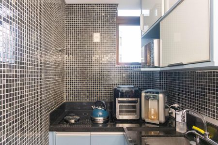 Apartamento à venda com 70m², 2 quartos e 2 vagas Apartamento à venda com 70m², 2 quartos e 2 vagasCozinha